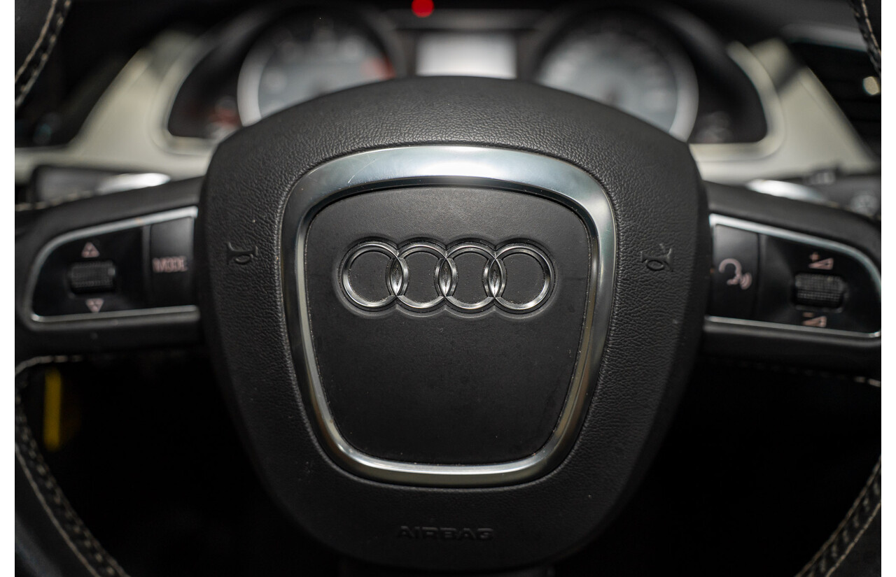 09/2010 Audi S5 Sportback 3.0 TFSI Quattro (AWD) 8T 5d Hatchback White Supercharged 3.0L