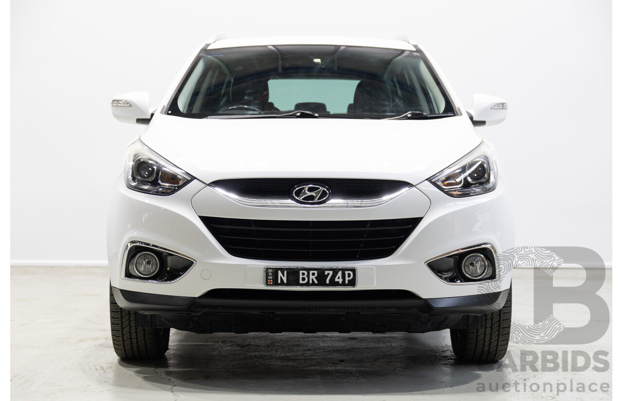 04/2015 Hyundai Ix35 SE LM Series II 4d Wagon White 2.0L