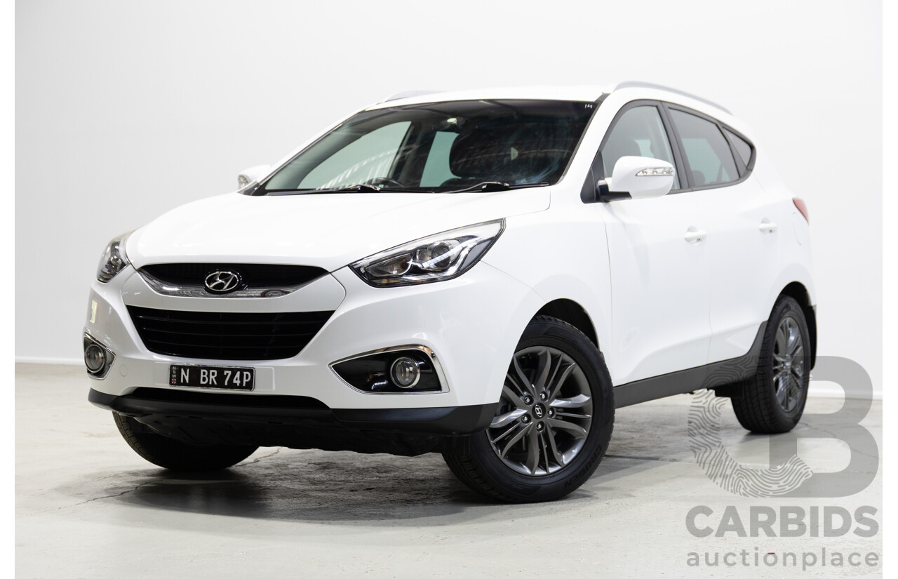 04/2015 Hyundai Ix35 SE LM Series II 4d Wagon White 2.0L