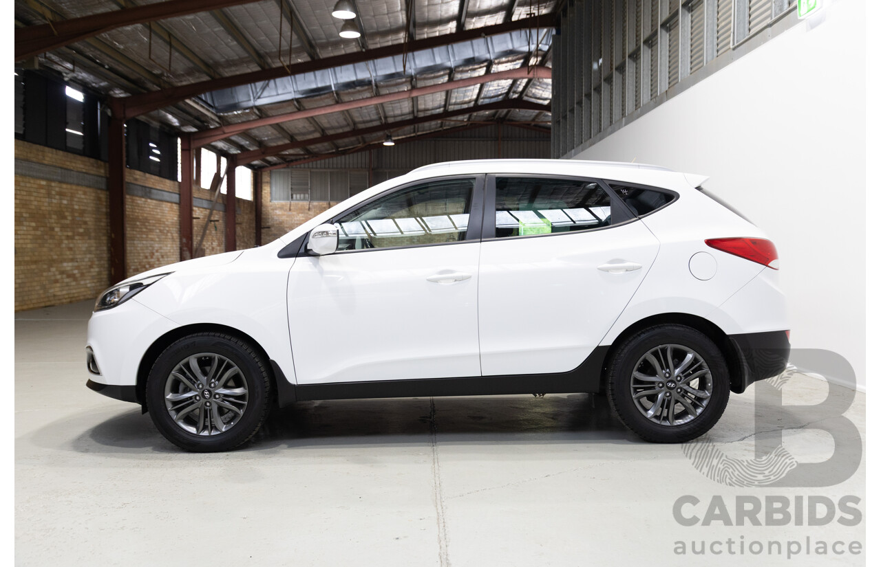 04/2015 Hyundai Ix35 SE LM Series II 4d Wagon White 2.0L