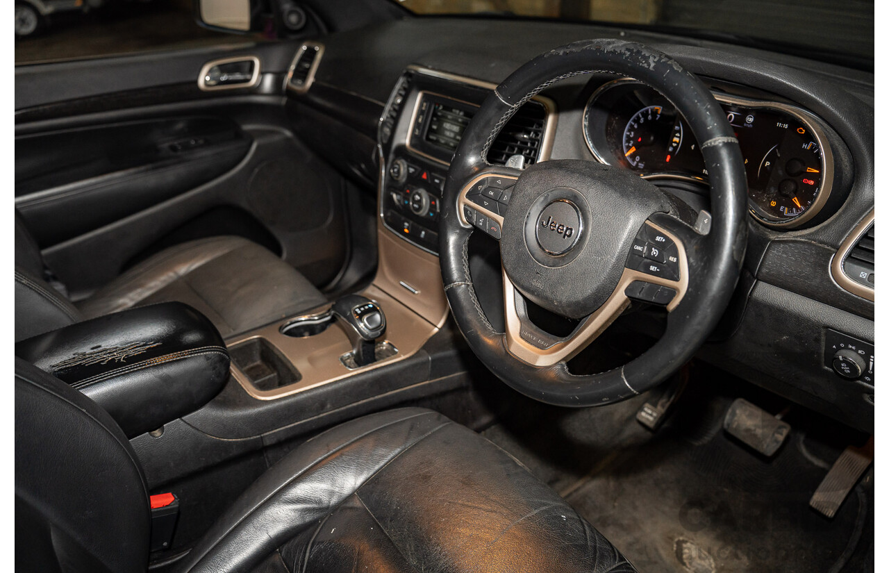 06/2015 Jeep Grand Cherokee Laredo (RWD) WK MY15 4d Wagon Black 3.6L