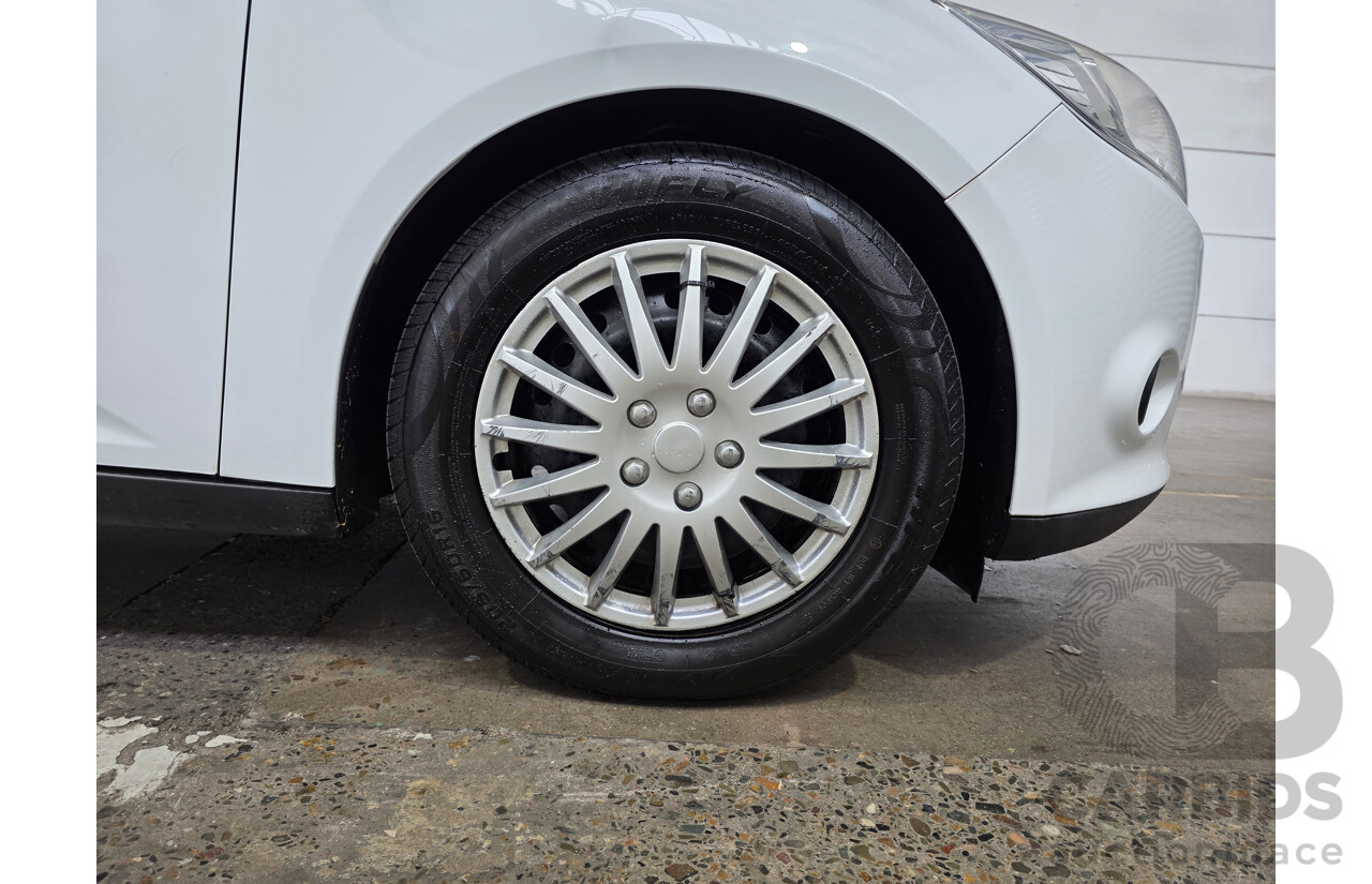 02/2014 Ford Focus AMBIENTE LW MK2 UPGRADE 5d Hatchback White 1.6L