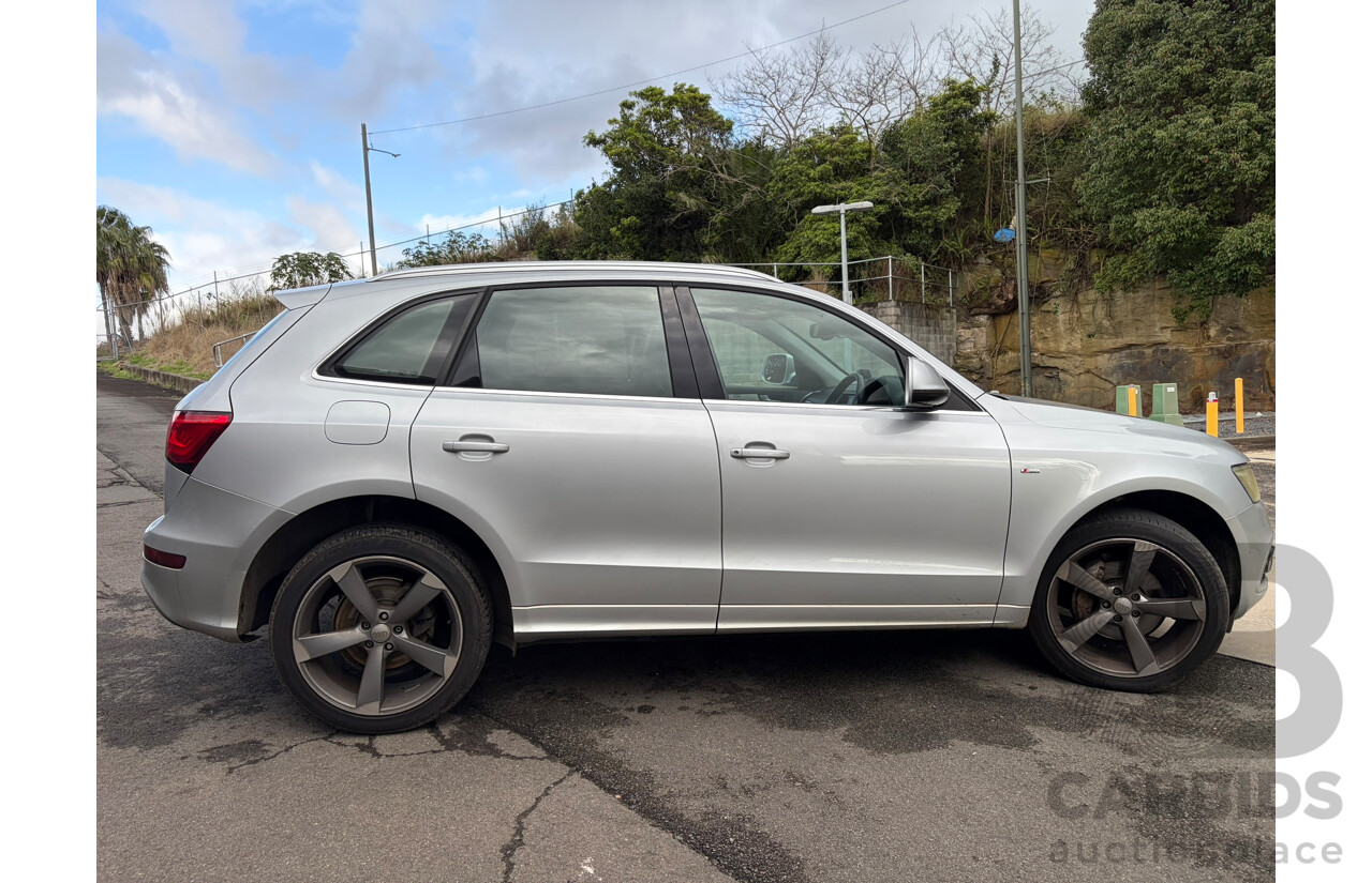 05/2015 Audi Q5 2.0 TDI QUATTRO AWD 8R MY13 4D Wagon Ice Silver Metallic 2.0L