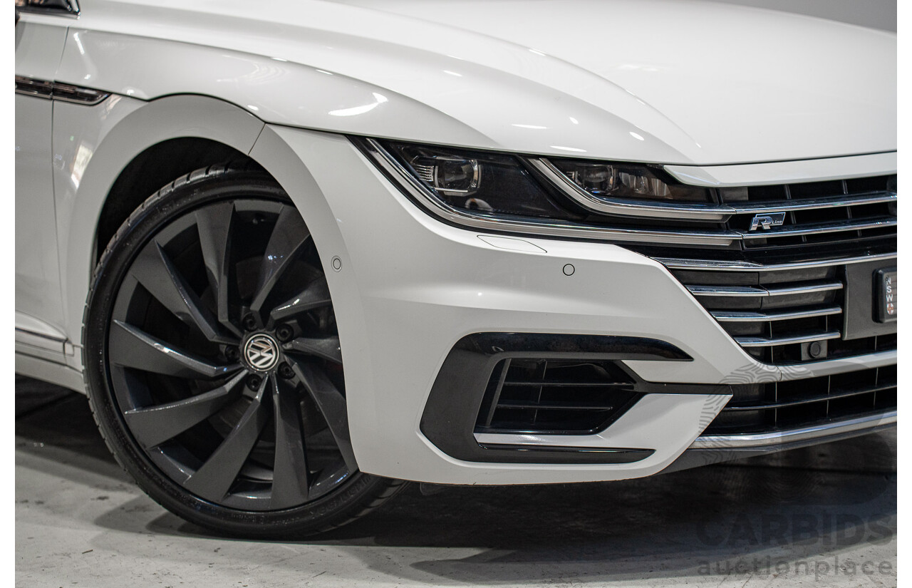 10/2017 Volkswagen Arteon 206TSI R-Line (AWD) MY18 5d Liftback White Turbo 2.0L