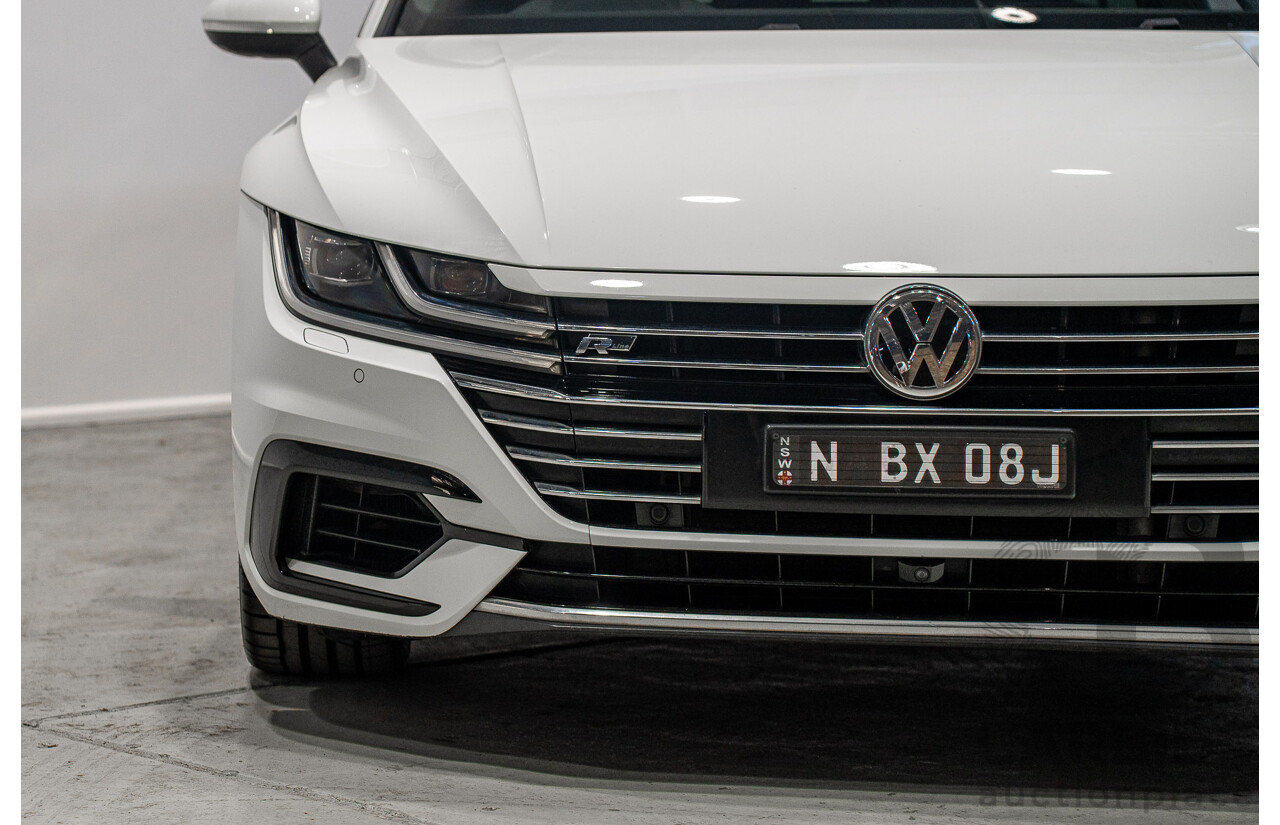 10/2017 Volkswagen Arteon 206TSI R-Line (AWD) MY18 5d Liftback White Turbo 2.0L