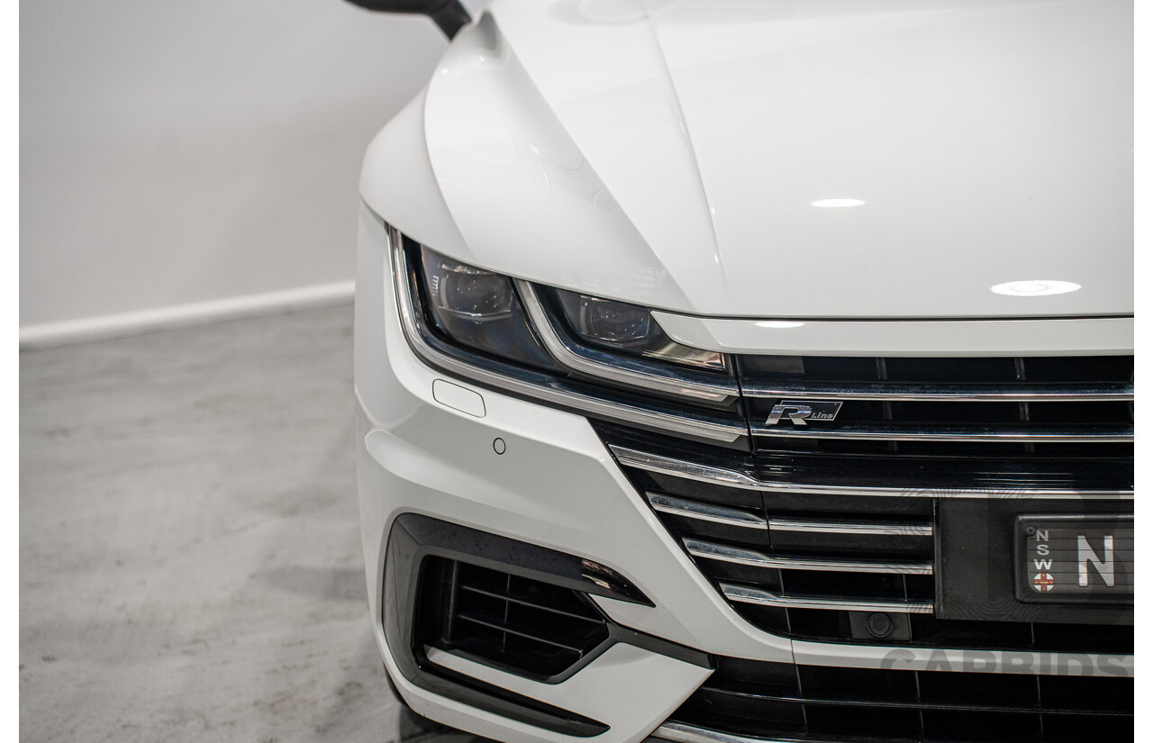 10/2017 Volkswagen Arteon 206TSI R-Line (AWD) MY18 5d Liftback White Turbo 2.0L
