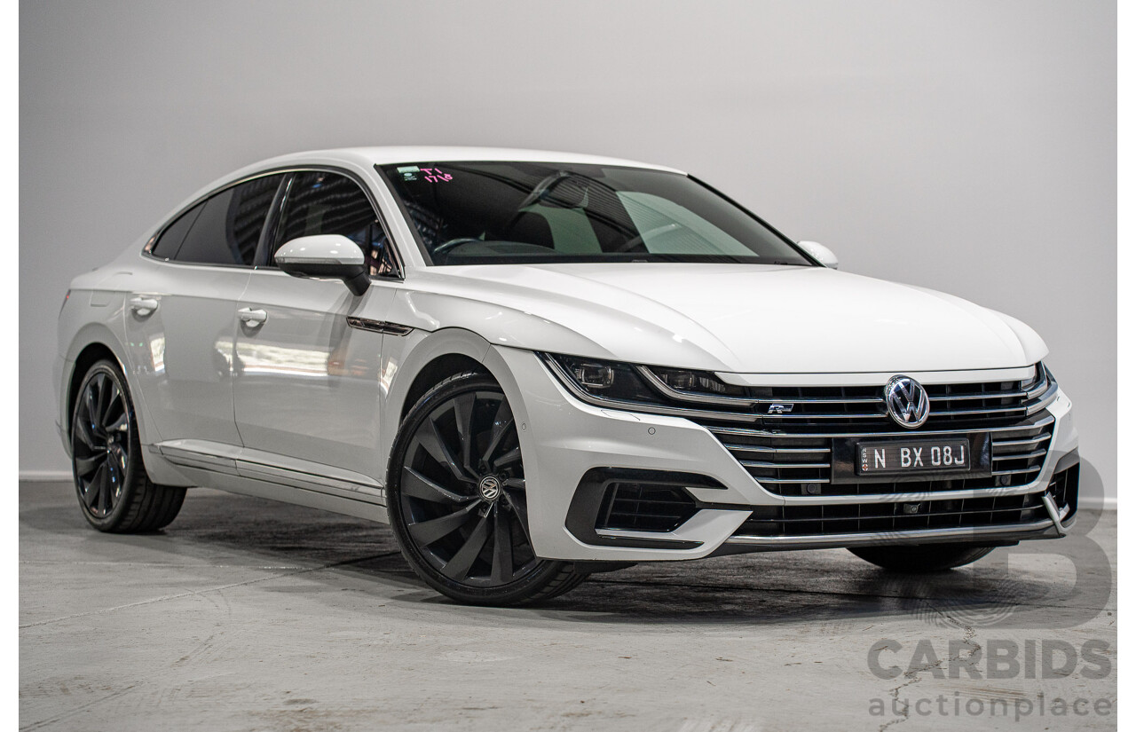 10/2017 Volkswagen Arteon 206TSI R-Line (AWD) MY18 5d Liftback White Turbo 2.0L