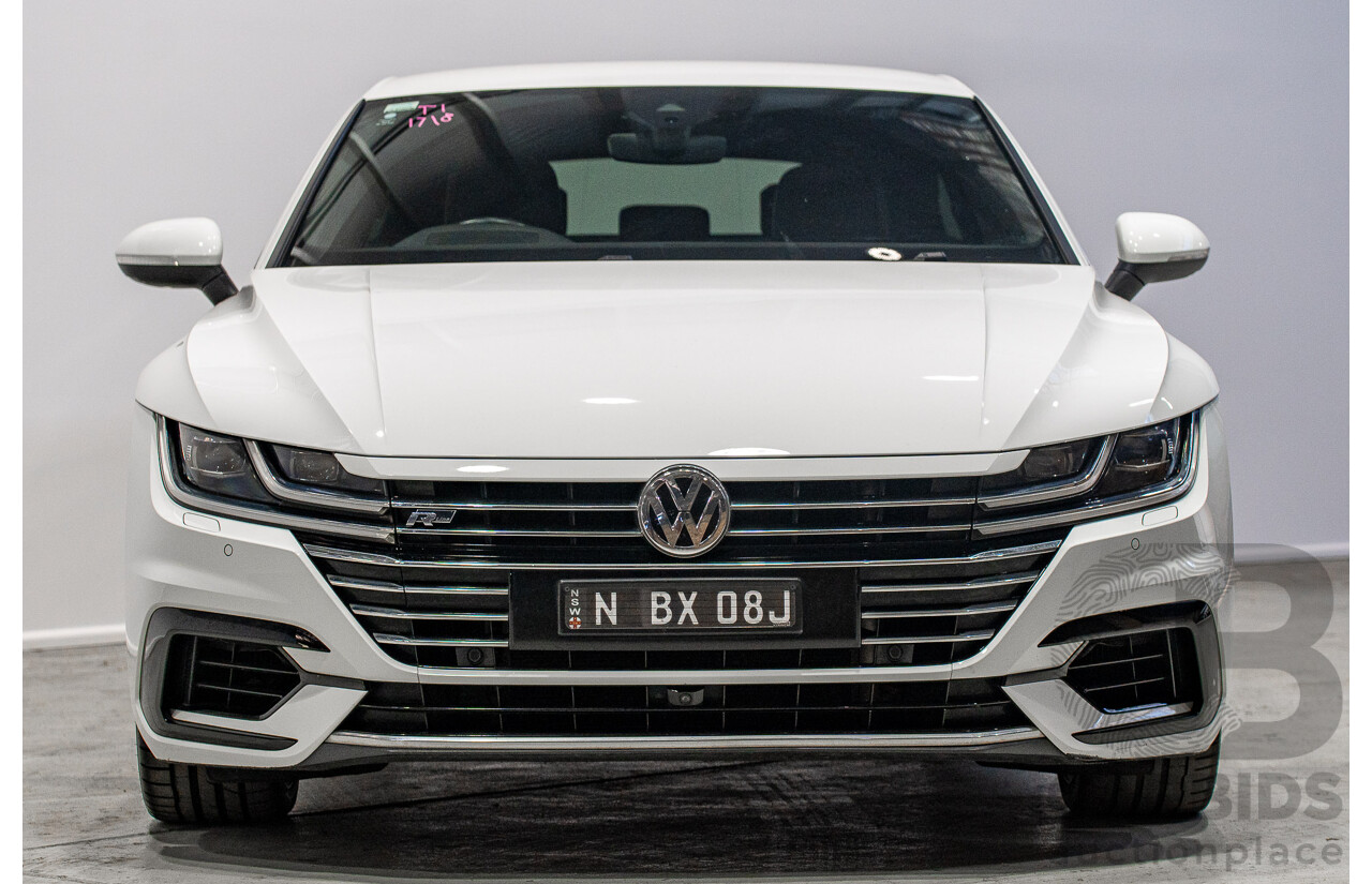 10/2017 Volkswagen Arteon 206TSI R-Line (AWD) MY18 5d Liftback White Turbo 2.0L