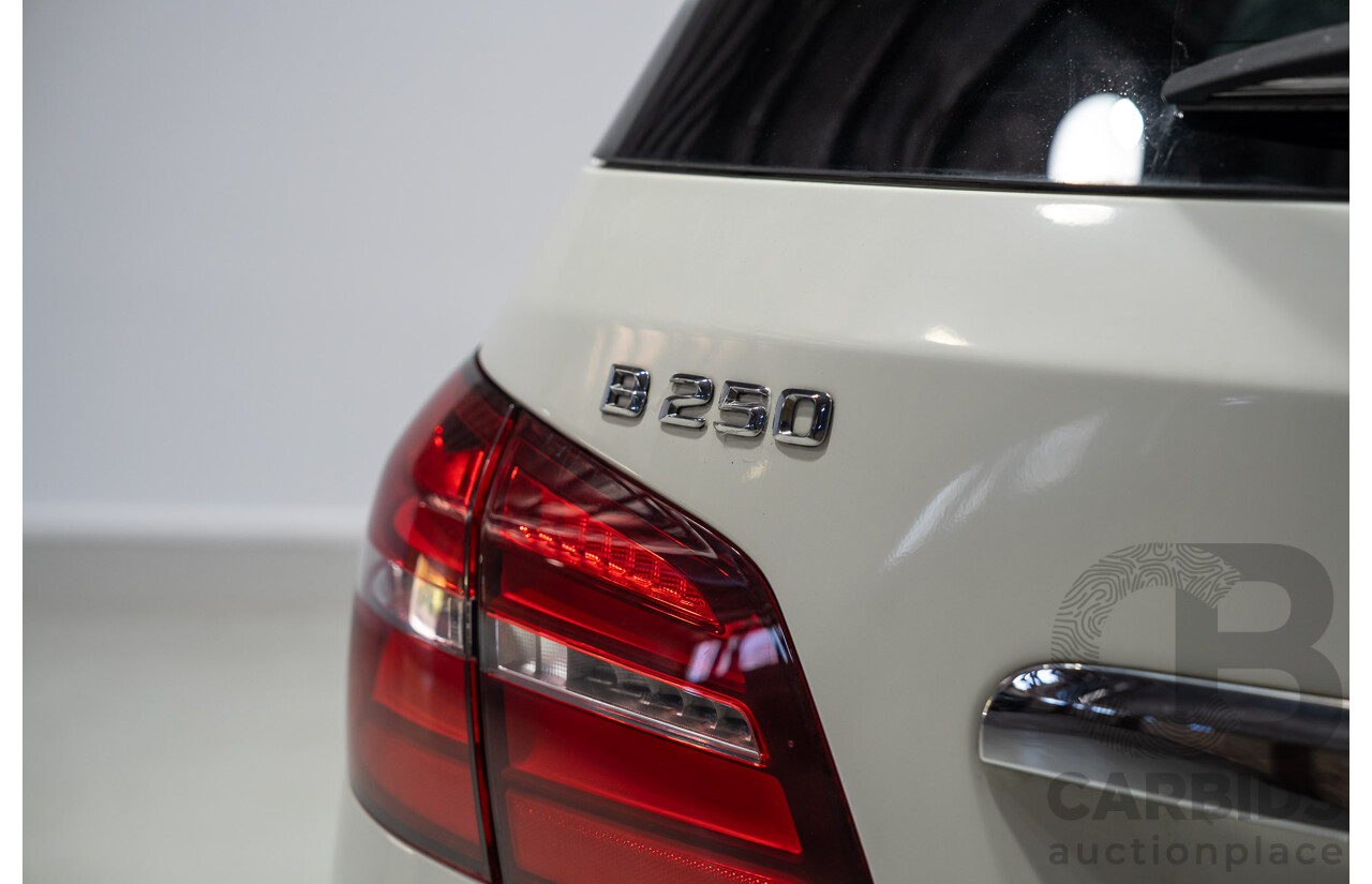07/2015 Mercedes-Benz B250 4MATIC (AWD) 246 MY15 5D Hatchback Calcite White Turbo 2.0L