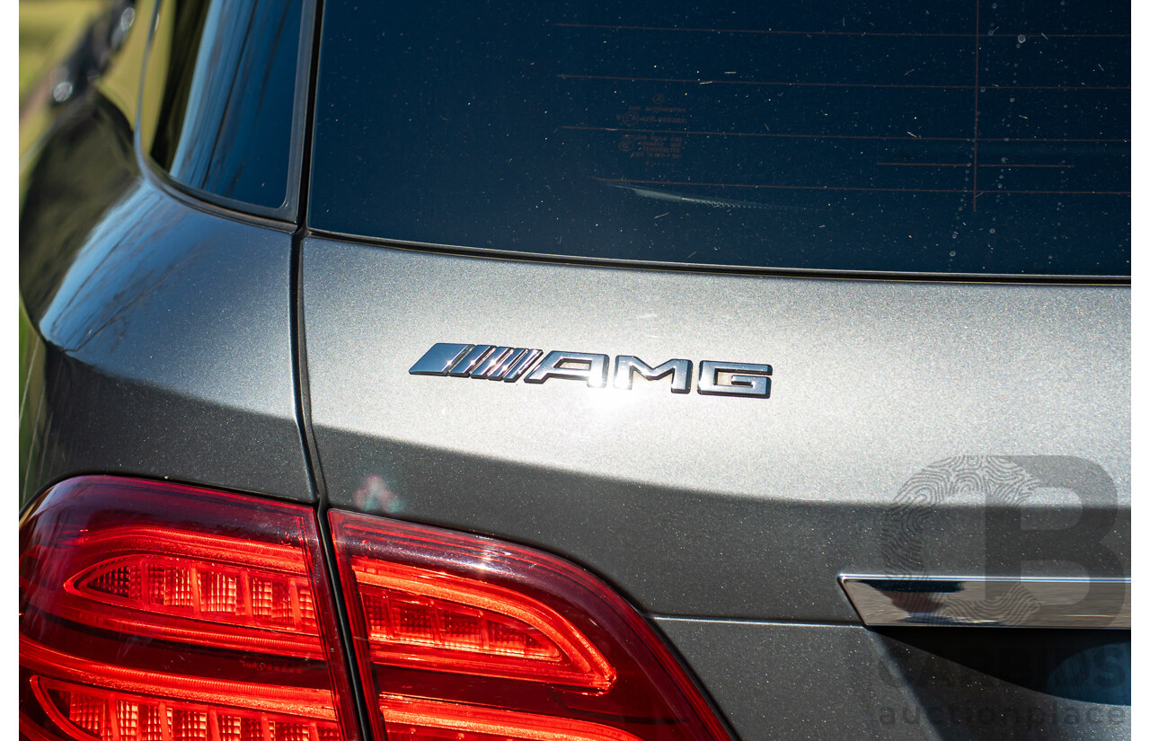 10/2016 Mercedes-AMG GLE 43 4MATIC (AWD) 166 MY17 4d Wagon Selenite Grey Metallic Turbo 3.0L