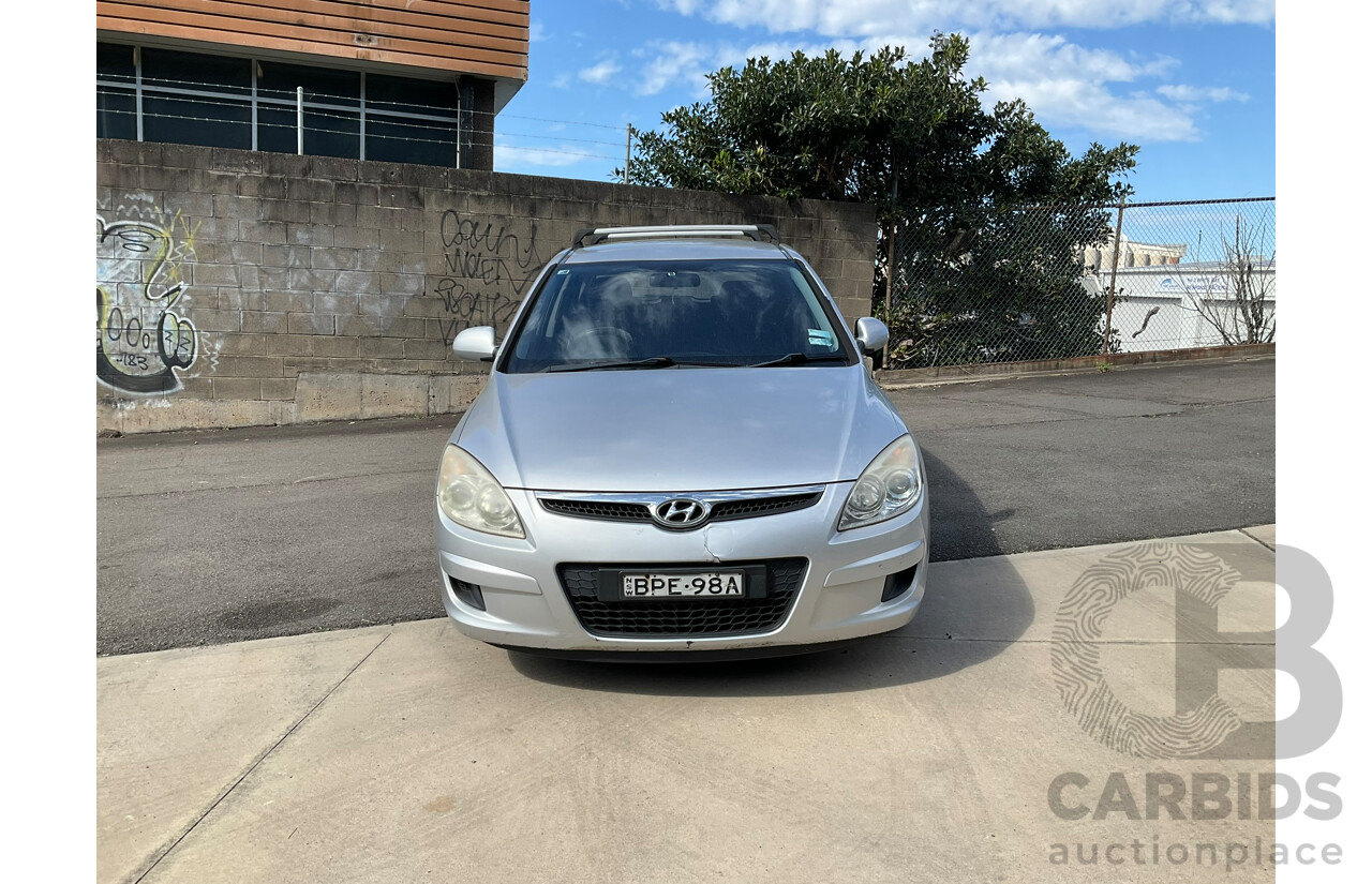 05/2010 Hyundai I30 SX 1.6 CRDi FD MY10 5D Hatchback Silver Turbo Diesel 1.6L
