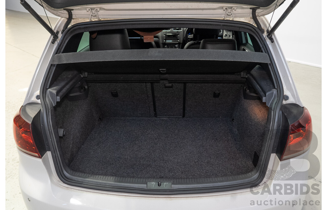 12/2012 Volkswagen Golf R (AWD) 1K MY13 5d Hatchback White Turbo 2.0L