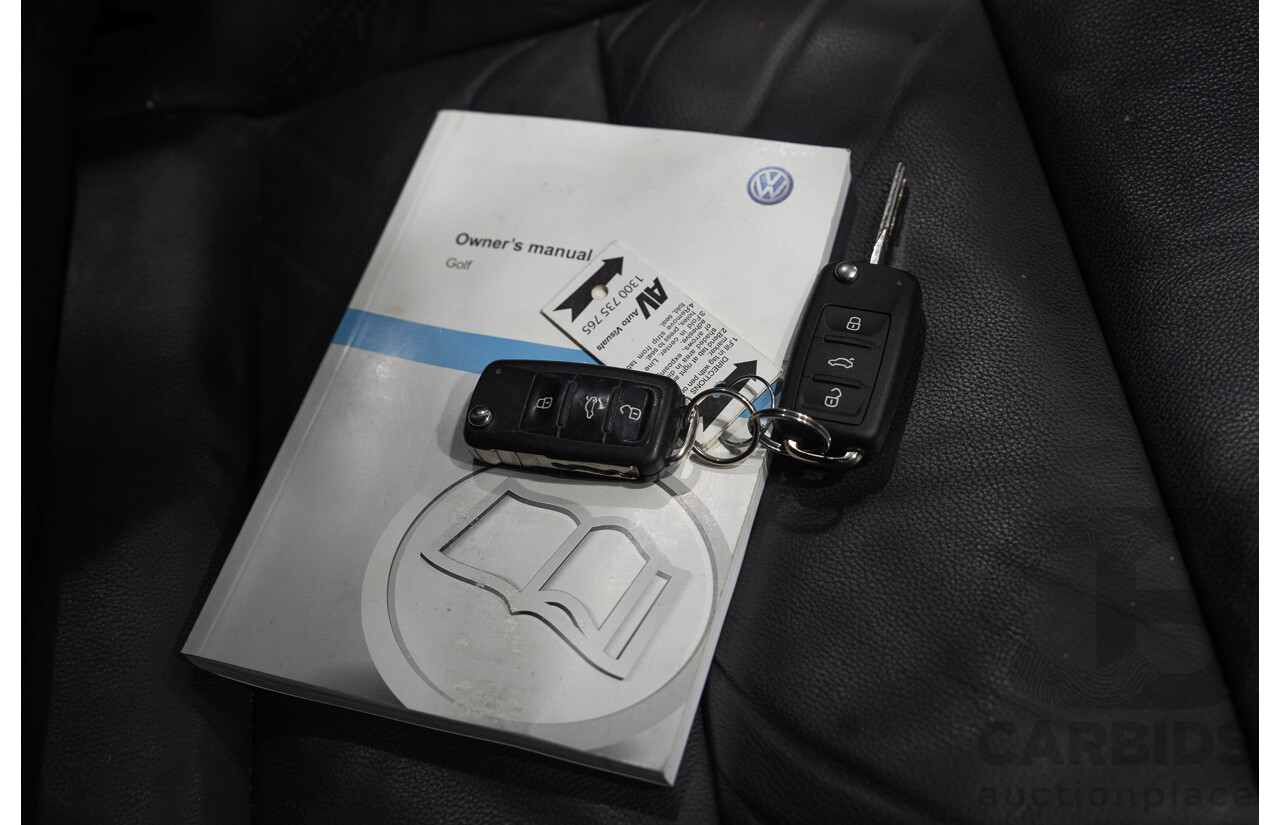 12/2012 Volkswagen Golf R (AWD) 1K MY13 5d Hatchback White Turbo 2.0L