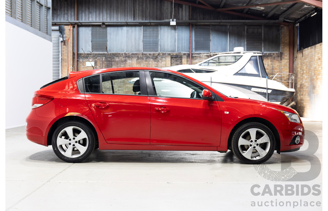 09/2014 Holden Cruze CD JH MY14 4d Sportwagon Red 1.8L