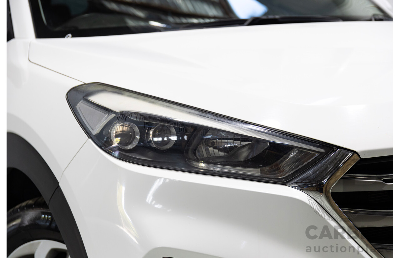 02/2016 Hyundai Tucson Elite R-SERIES (AWD) TLE 4d Wagon Polar White 2.0L