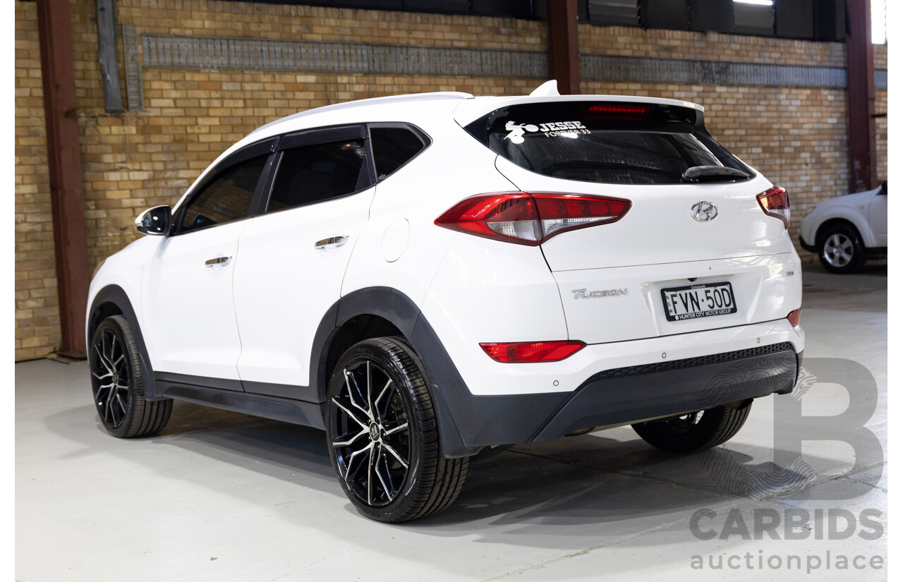 02/2016 Hyundai Tucson Elite R-SERIES (AWD) TLE 4d Wagon Polar White 2.0L