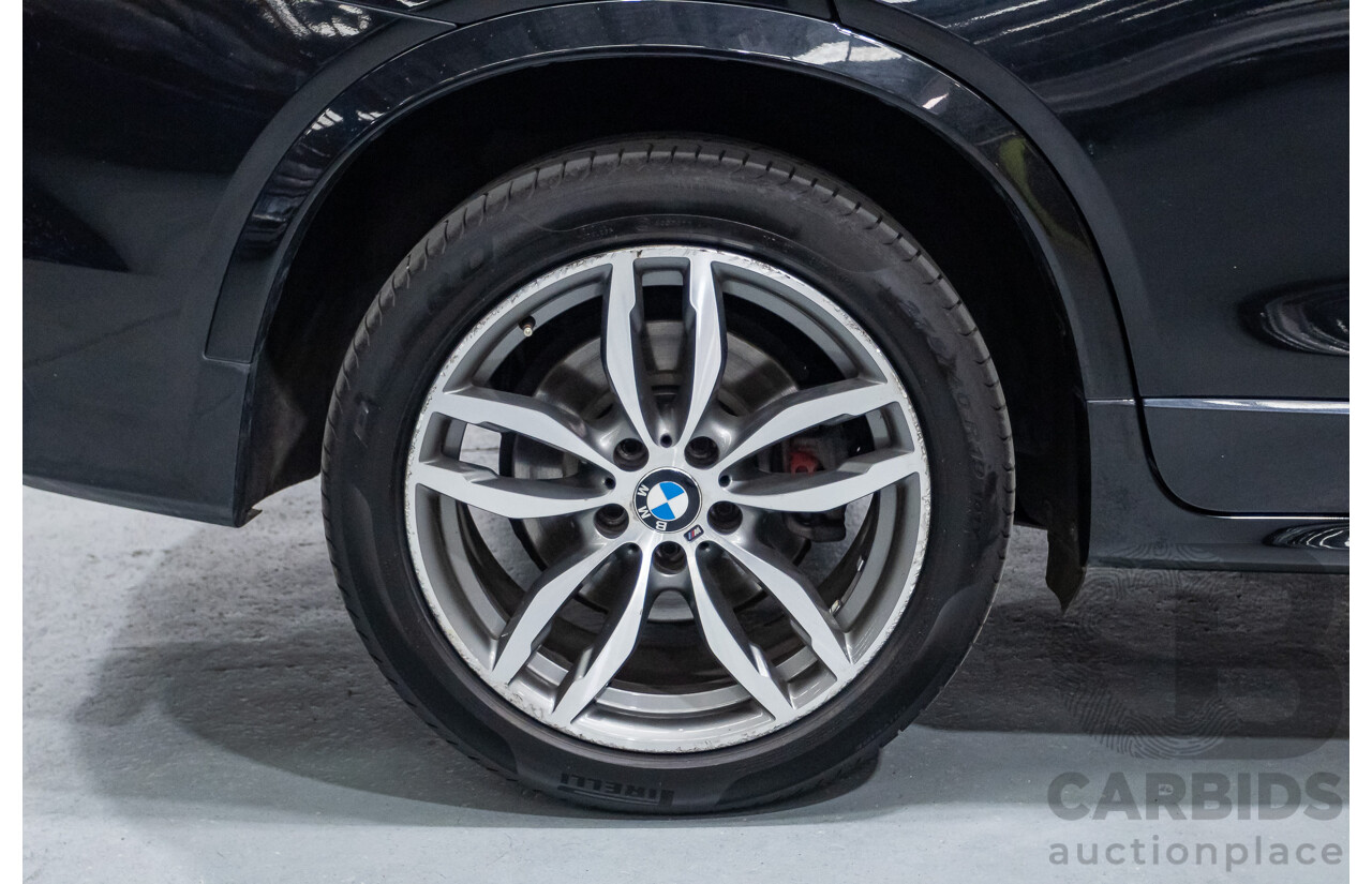 10/2016 BMW X4 xDrive 35i (AWD) F26 MY16 5d Coupe Black Sapphire Metallic Turbo 3.0L