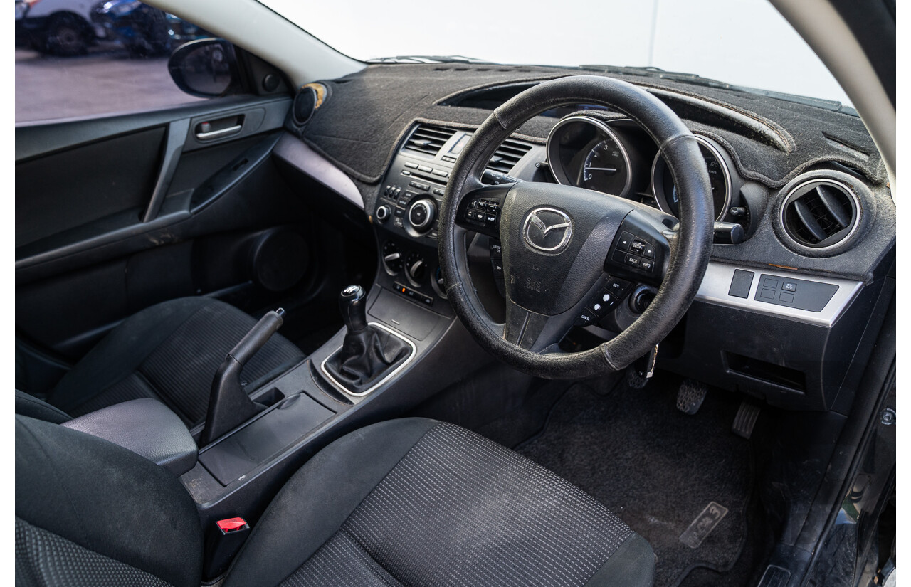 01/2013 Mazda 3 Neo BL MY13 5d Hatchback Black 2.0L
