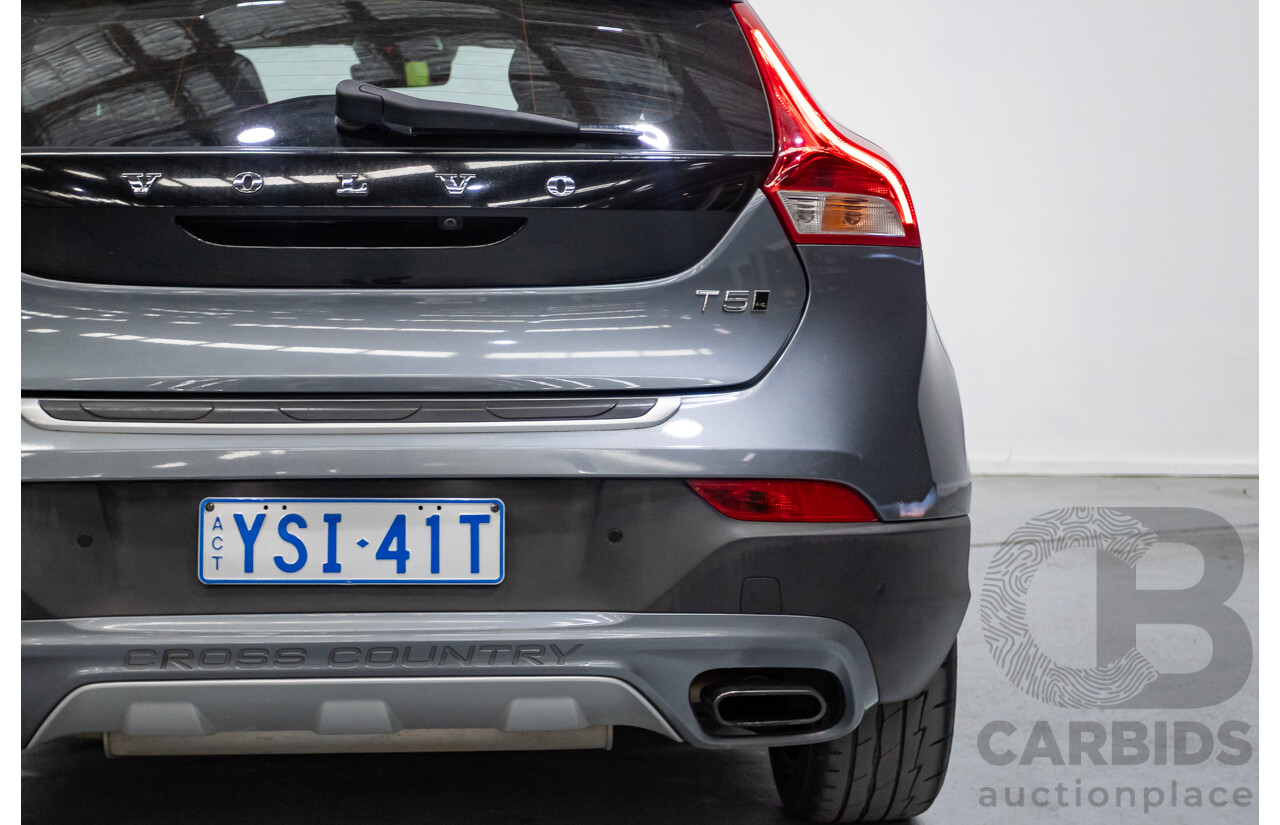 11/2016 Volvo V40 T5 Luxury Cross Country MY17 4D Wagon Osmium Grey Metallic 2.0L
