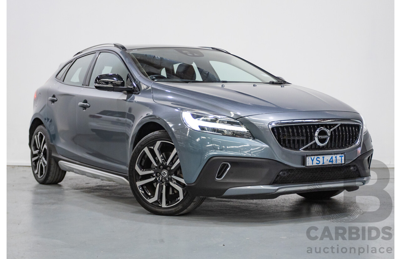 11/2016 Volvo V40 T5 Luxury Cross Country MY17 4D Wagon Osmium Grey Metallic 2.0L