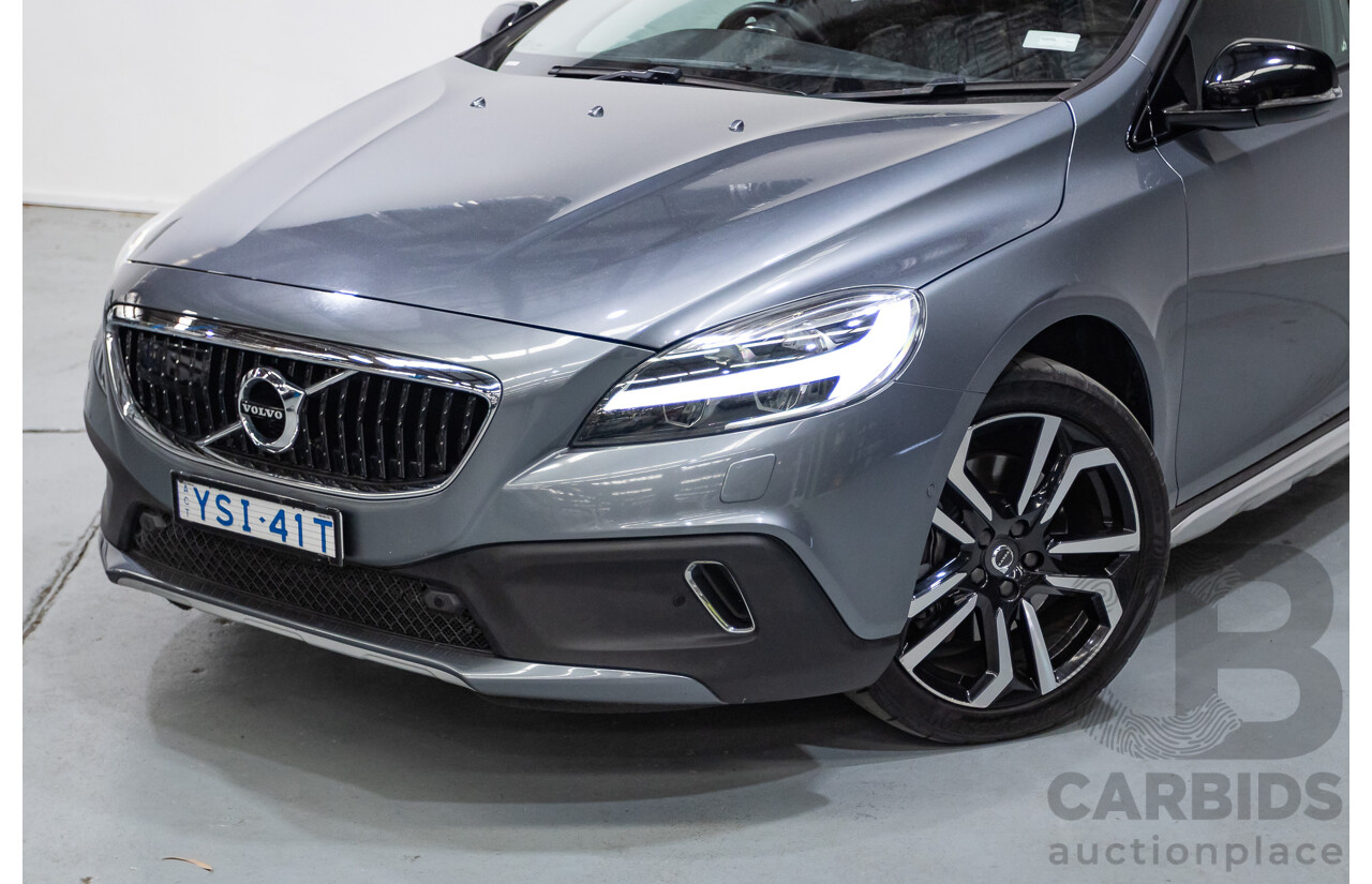 11/2016 Volvo V40 T5 Luxury Cross Country MY17 4D Wagon Osmium Grey Metallic 2.0L