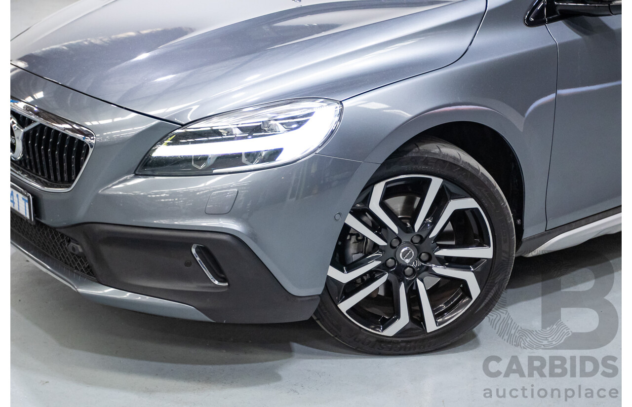 11/2016 Volvo V40 T5 Luxury Cross Country MY17 4D Wagon Osmium Grey Metallic 2.0L
