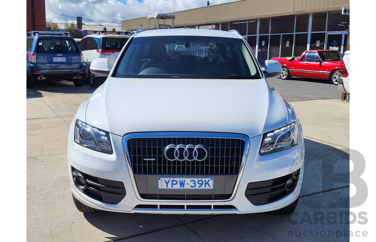 02/2011 Audi Q5 2.0 TDI Quattro 8R MY11 4d Wagon White 2.0L
