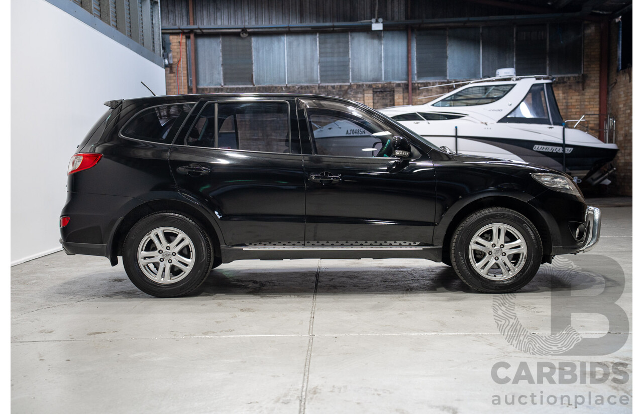 07/2012 Hyundai Santa Fe SLX CRDi (4x4) CM MY12 4d Wagon Black 2.2L 7 Seater