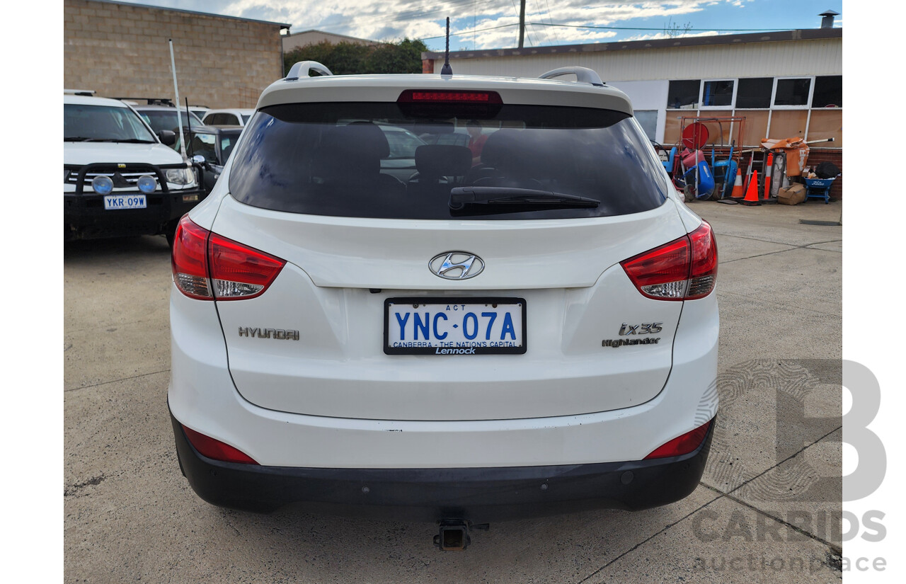 01/2012 Hyundai IX35 Highlander (AWD) LM MY11 4d Wagon White 2.0L