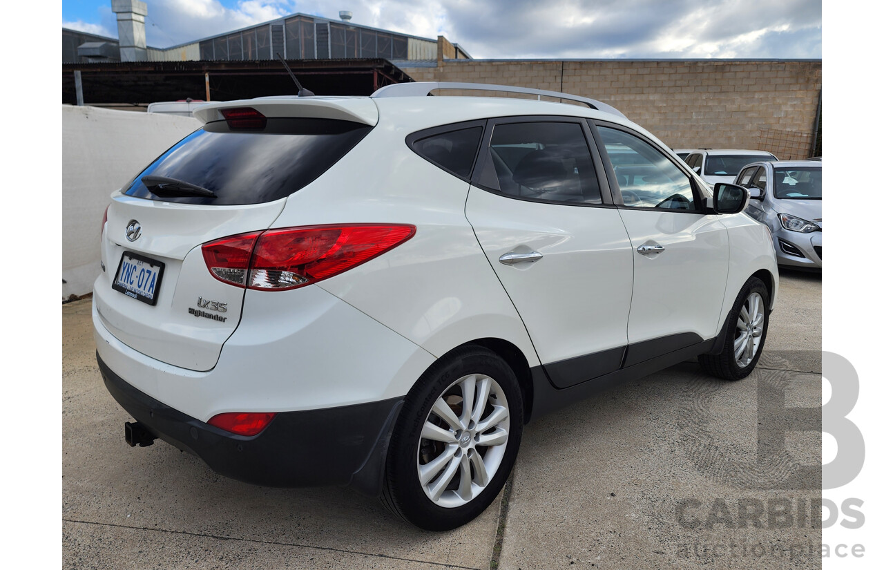 01/2012 Hyundai IX35 Highlander (AWD) LM MY11 4d Wagon White 2.0L