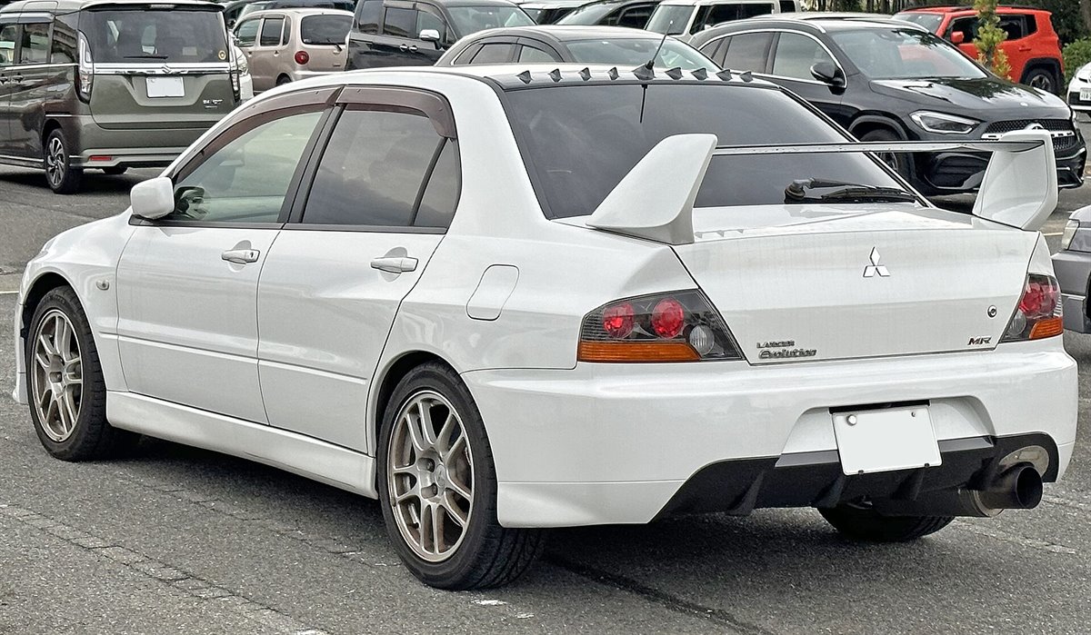 Mitsubishi Lancer Evolution IX GSR. Photo: Wikimedia Commons.