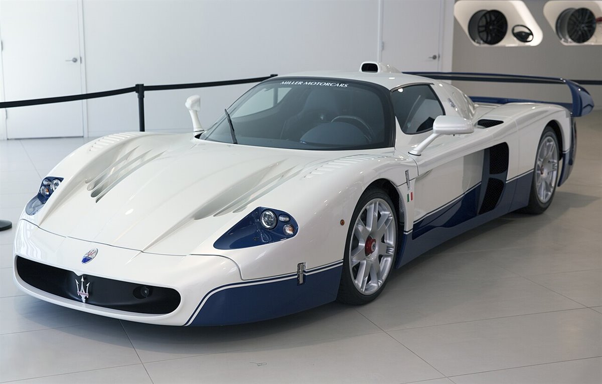 The Enzo-powered Maserati MC-12. Photo: Wikimedia Commons.