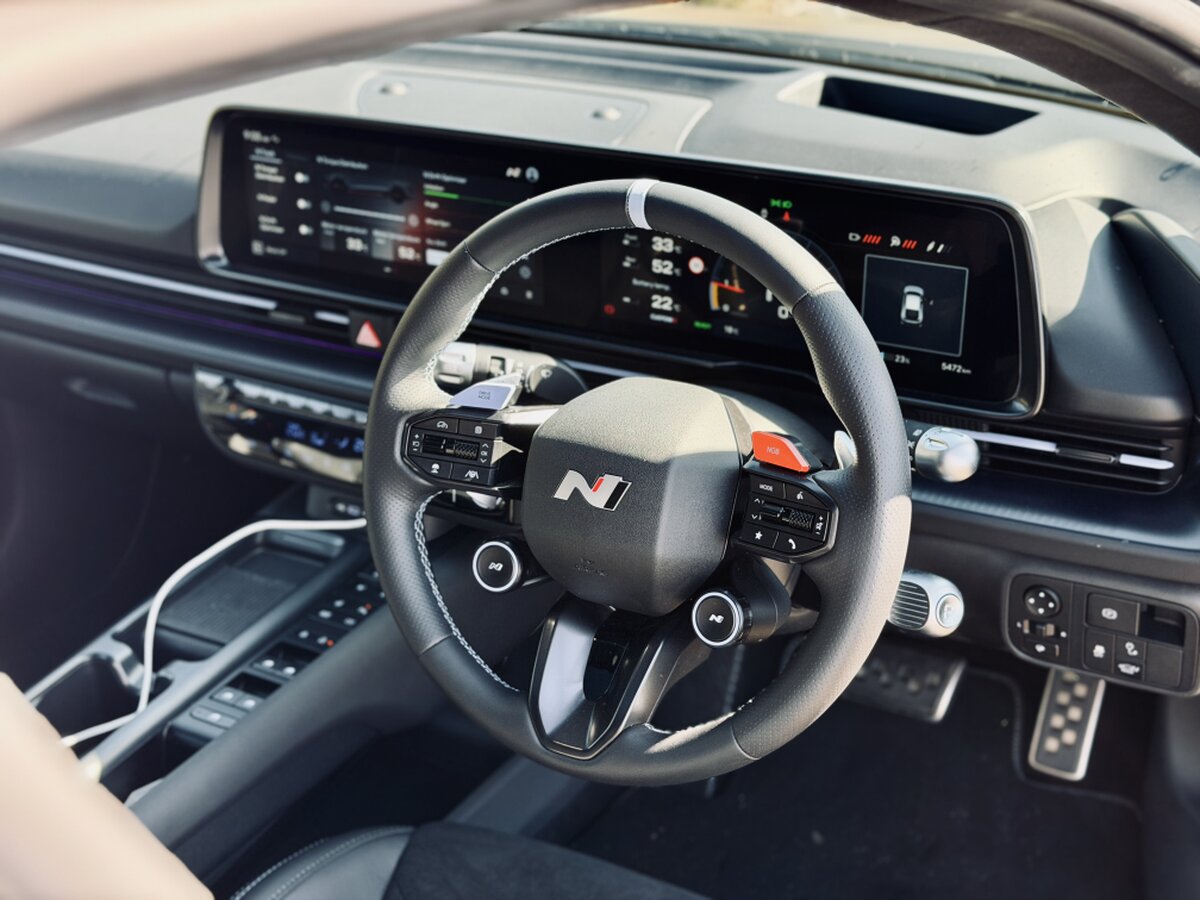 Almost as many buttons on the steering wheel as in an F1 car.