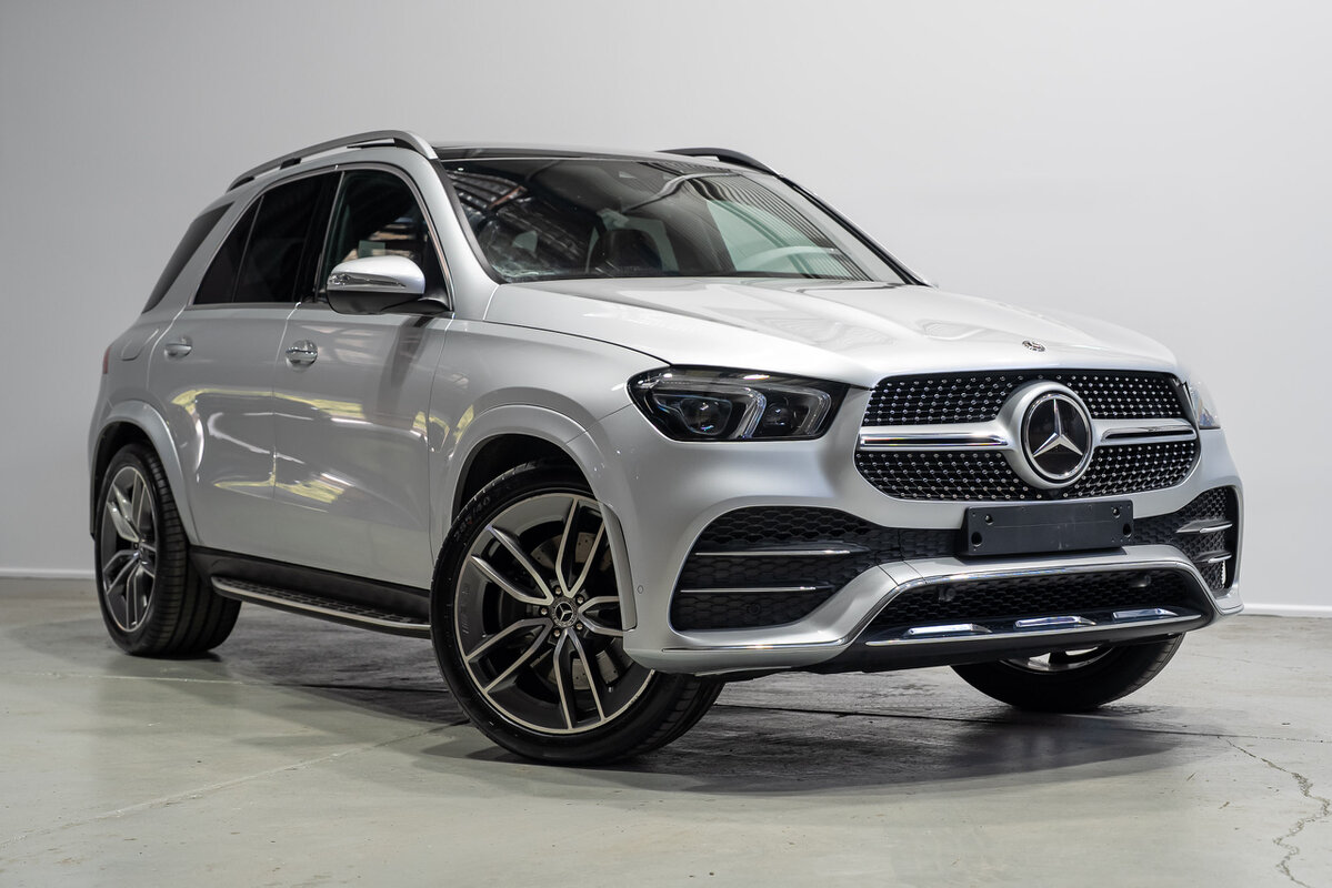 2020 Mercedes-Benz GLE450 4MATIC.