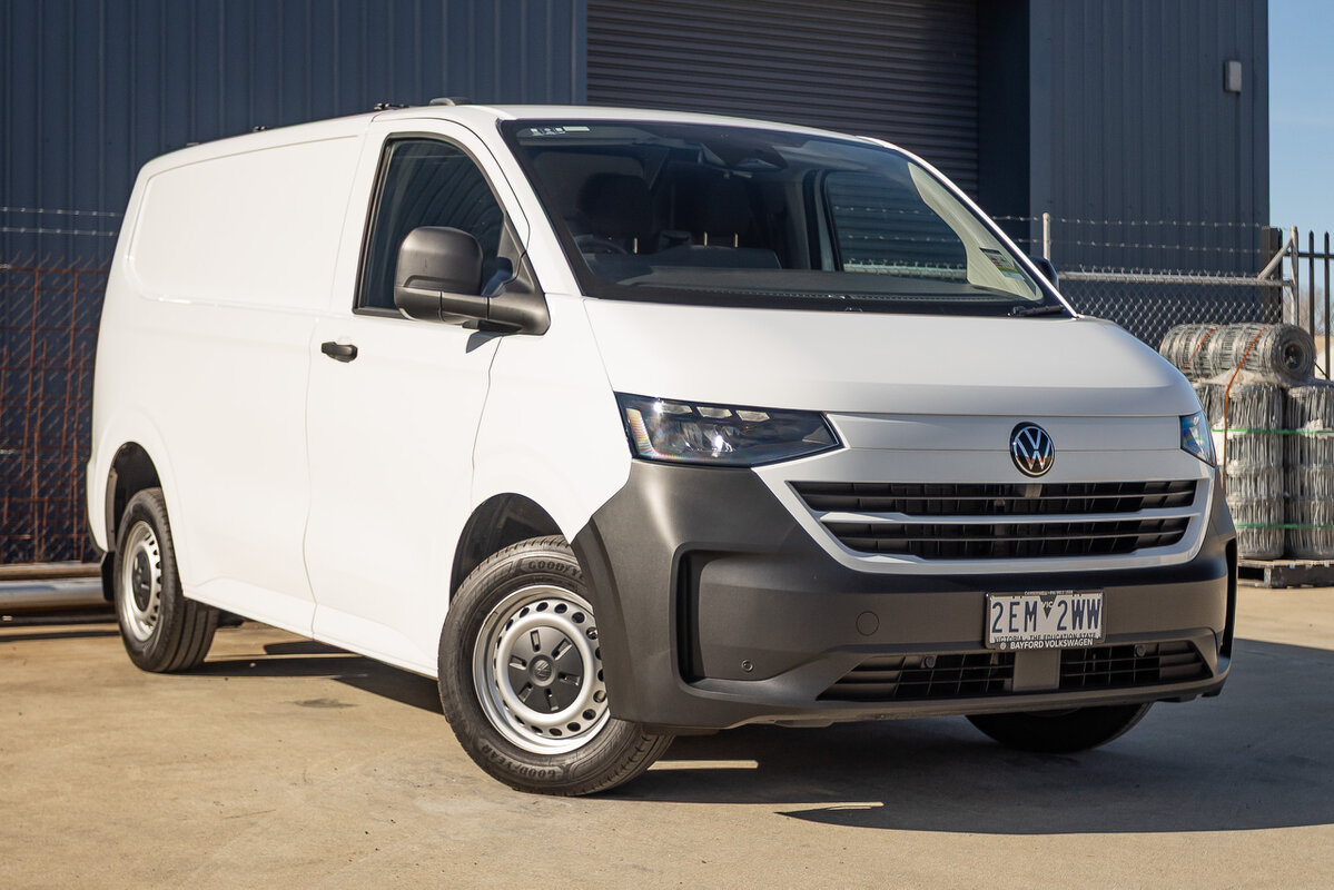 2025 Volkswagen Transporter TDI SWB.