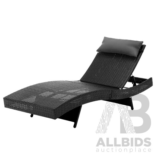 Wicker Outdoor Sun Lounger - Black - Brand New - Free Shipping