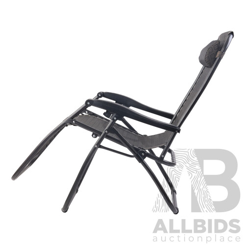 Outdoor Portable Zero Gravity Reclining Chair - Beige - Free Shipping - Brand New - Free Shipping