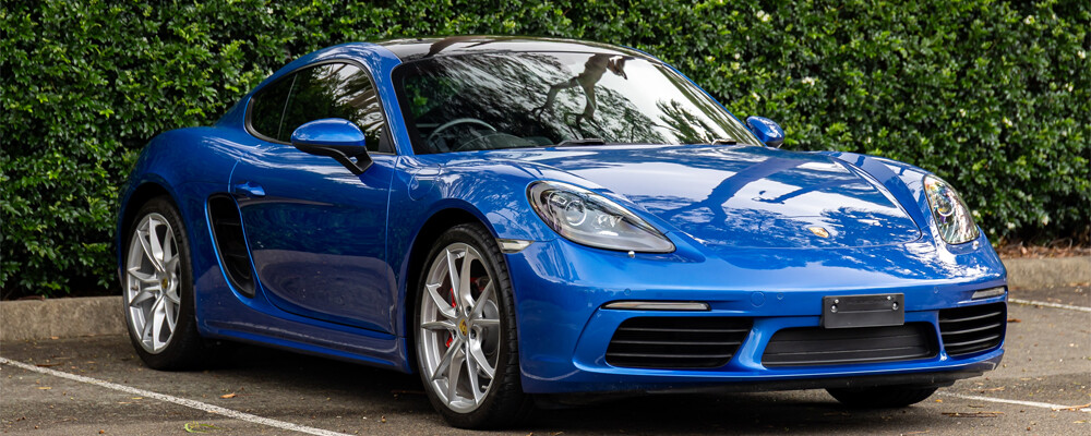 LUXURY & PERFORMANCE - ONLINE NOW